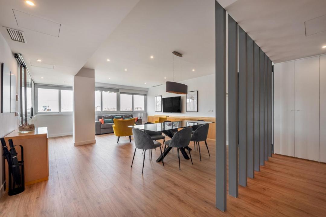 2 Bedroom 2 Bathroom Furnished - Salamanca - Bright & Stylish - Mintystay Appartement